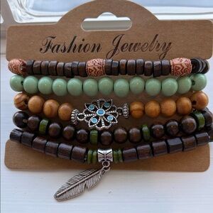 Fashion Jewelry  Beaded Bracelet Set.Great for party favors!Bundle for savings!